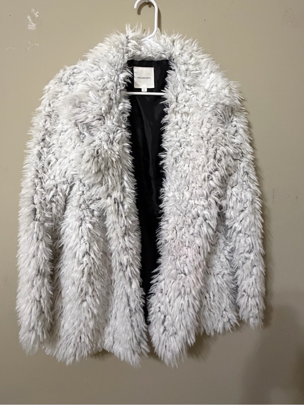 Thread & Supply Faux Fur shearling Shag Coat Light Gray white medium party chic